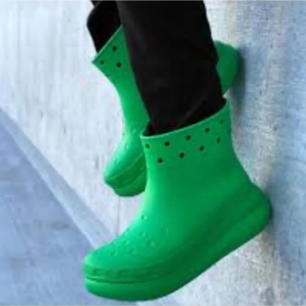 BRAND NEW ICONIC CROCS CRUSH COMFORT RAIN BOOT S2